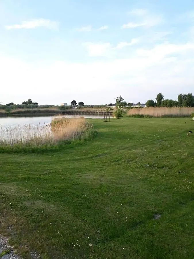 Chalet Luxueuze Stacaravan In Bredene Met Eigen Terras En Tuintje Belgique