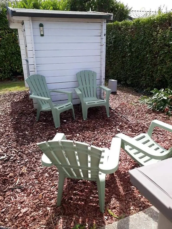 Luxueuze Stacaravan In Bredene Met Eigen Terras En Tuintje Chalet