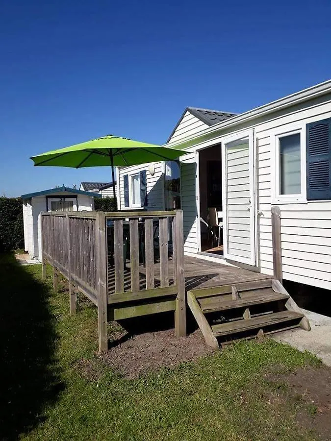 Luxueuze Stacaravan In Bredene Met Eigen Terras En Tuintje Belgique